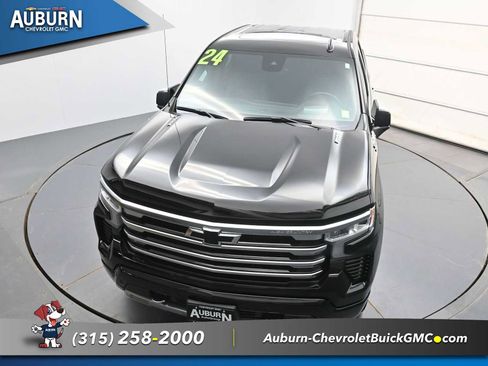 Used 2024 Chevrolet Silverado 1500 High Country w/ High Country Premium Package image 25