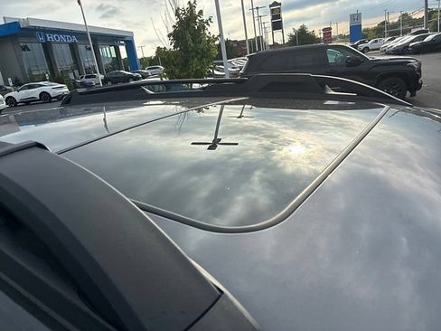 Used 2023 Subaru Outback Limited AWD/4WD image 23