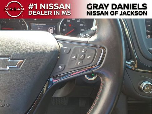 Used 2022 Chevrolet Equinox RS w/ LPO, Floor Liner Package AWD/4WD image 15