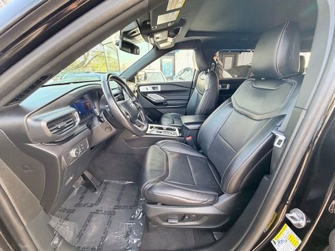 Used 2021 Ford Explorer ST w/ Equipment Group 401A AWD/4WD image 14