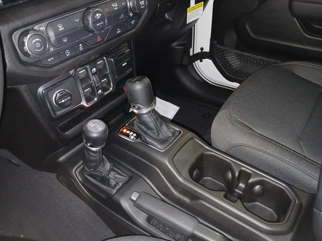 New 2026 Jeep Gladiator Sport AWD/4WD image 25