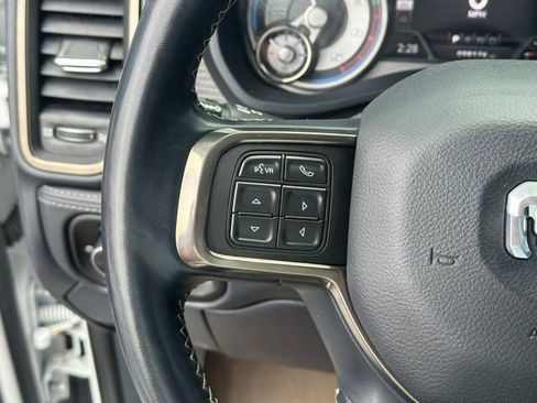 Used 2022 RAM 3500 Limited AWD/4WD image 4