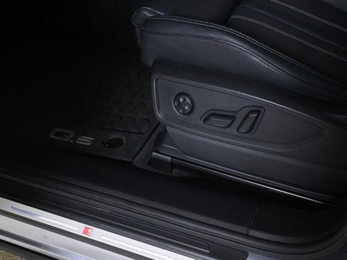 Certified 2023 Audi Q5 2.0T Premium Plus w/ Premium Plus Package image 21