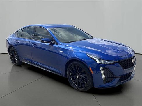 Used 2023 Cadillac CT5 V w/ Platinum Package AWD/4WD image 8
