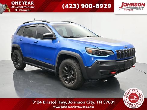 Used 2022 Jeep Cherokee Trailhawk w/ Sound & Nav Group AWD/4WD image 1