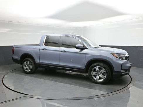 New 2026 Honda Ridgeline RTL image 17