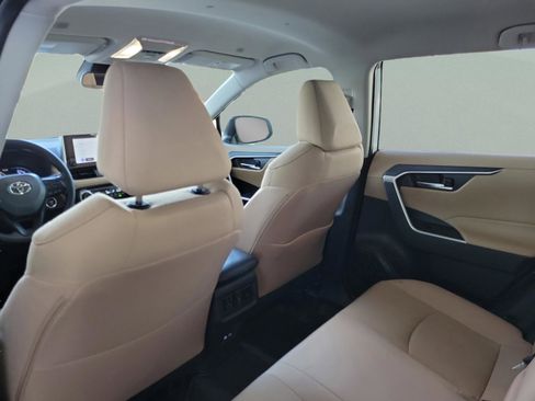 Certified 2025 Toyota RAV4 XLE image 26