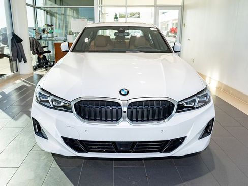 Used 2026 BMW 330i xDrive Sedan w/ Premium Package AWD/4WD image 2
