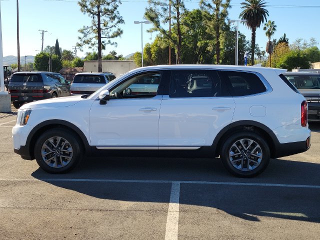 Used 2023 Kia Telluride LX FWD image 34