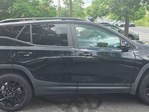 Used 2023 GMC Terrain SLE w/ Driver Convenience Package AWD/4WD image 6
