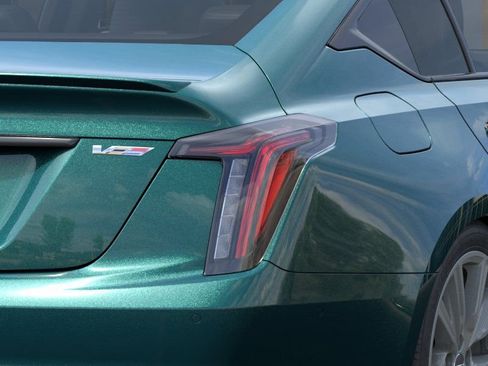New 2025 Cadillac CT5 V w/ Technology Package AWD/4WD image 11
