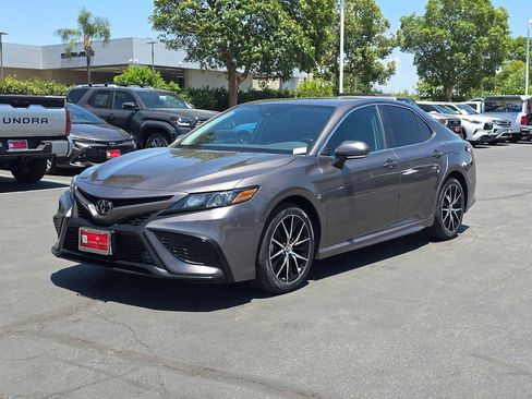 Certified 2023 Toyota Camry SE w/ Convenience Package FWD image 7
