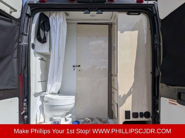 Used 2022 RAM ProMaster 3500 w/ Premium R/V Group FWD image 13