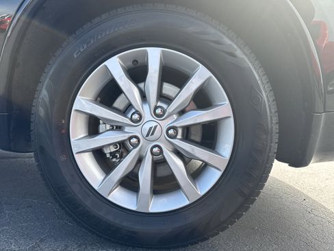 Used 2025 Dodge Durango GT RWD image 20