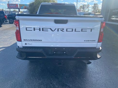 Used 2020 Chevrolet Silverado 2500 Custom w/ Custom Value Package image 28