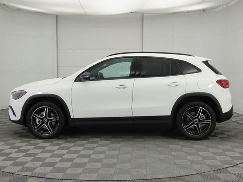 Certified 2026 Mercedes-Benz GLA 250 image 8