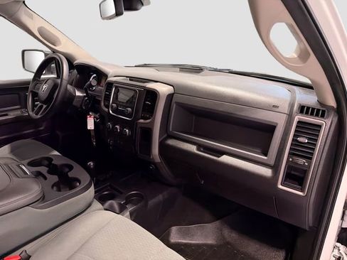 Used 2018 RAM 2500 Tradesman w/ Chrome Appearance Group image 22