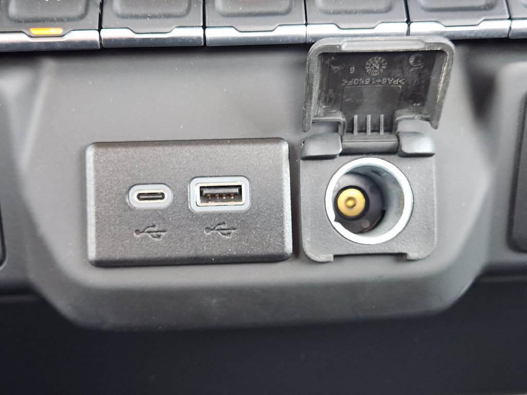 Used 2025 Chevrolet Silverado 1500 W/T RWD image 25