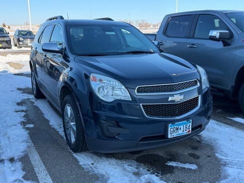 Used 2015 Chevrolet Equinox LT image 3