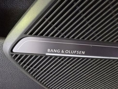 Used 2022 Audi Q5 2.0T Premium Plus w/ Premium Plus Package image 11