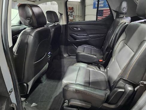 Used 2018 Chevrolet Traverse LT image 10