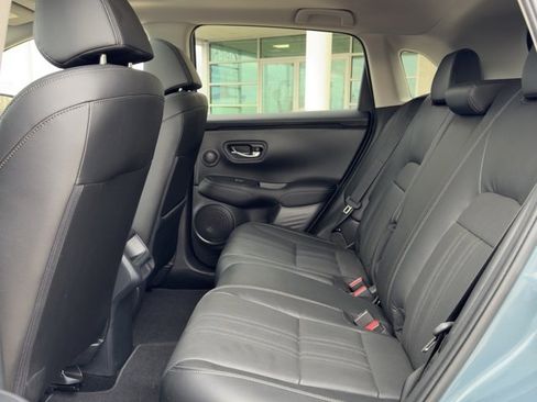 Certified 2025 Honda HR-V EX-L image 11