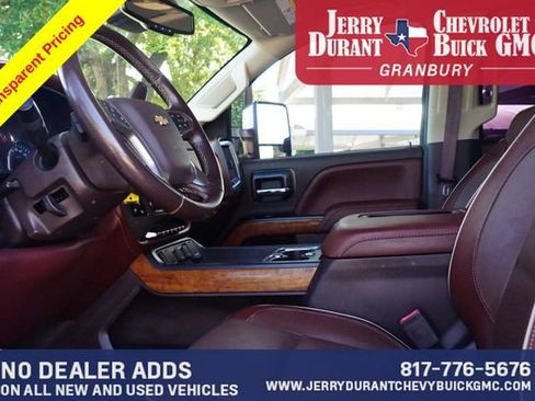 Used 2019 Chevrolet Silverado 2500 High Country w/ Duramax Plus Package AWD/4WD image 19
