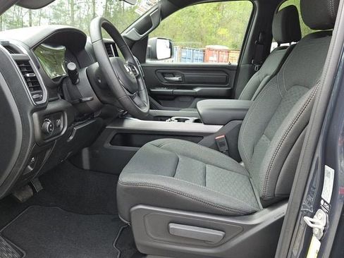 New 2026 RAM 1500 Express AWD/4WD image 10