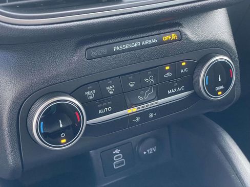 Used 2025 Ford Escape Active image 15