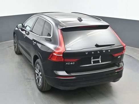 Used 2023 Volvo XC60 B5 Core FWD image 37