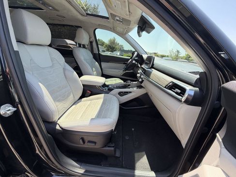 Used 2022 Kia Telluride SX w/ SX Prestige Package AWD/4WD image 32