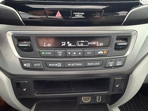 Used 2019 Honda Pilot EX-L image 16