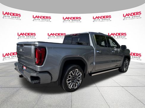 Used 2023 GMC Sierra 1500 Denali Ultimate AWD/4WD image 3