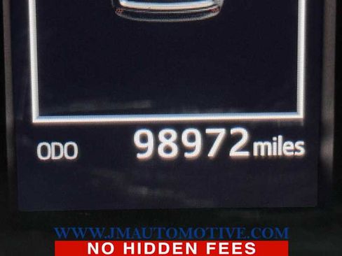 Used 2017 Toyota Highlander Plus AWD/4WD image 23
