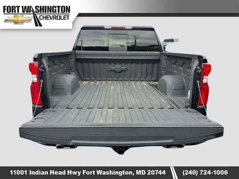 Used 2021 Chevrolet Silverado 1500 RST w/ True North Edition Plus AWD/4WD image 3