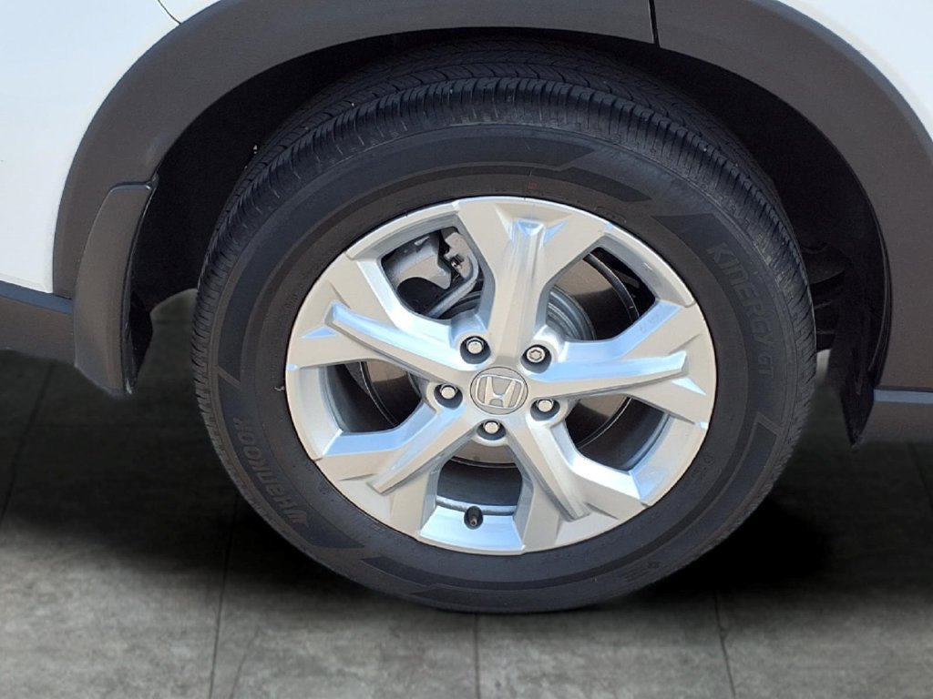 Certified 2025 Honda HR-V LX image 9