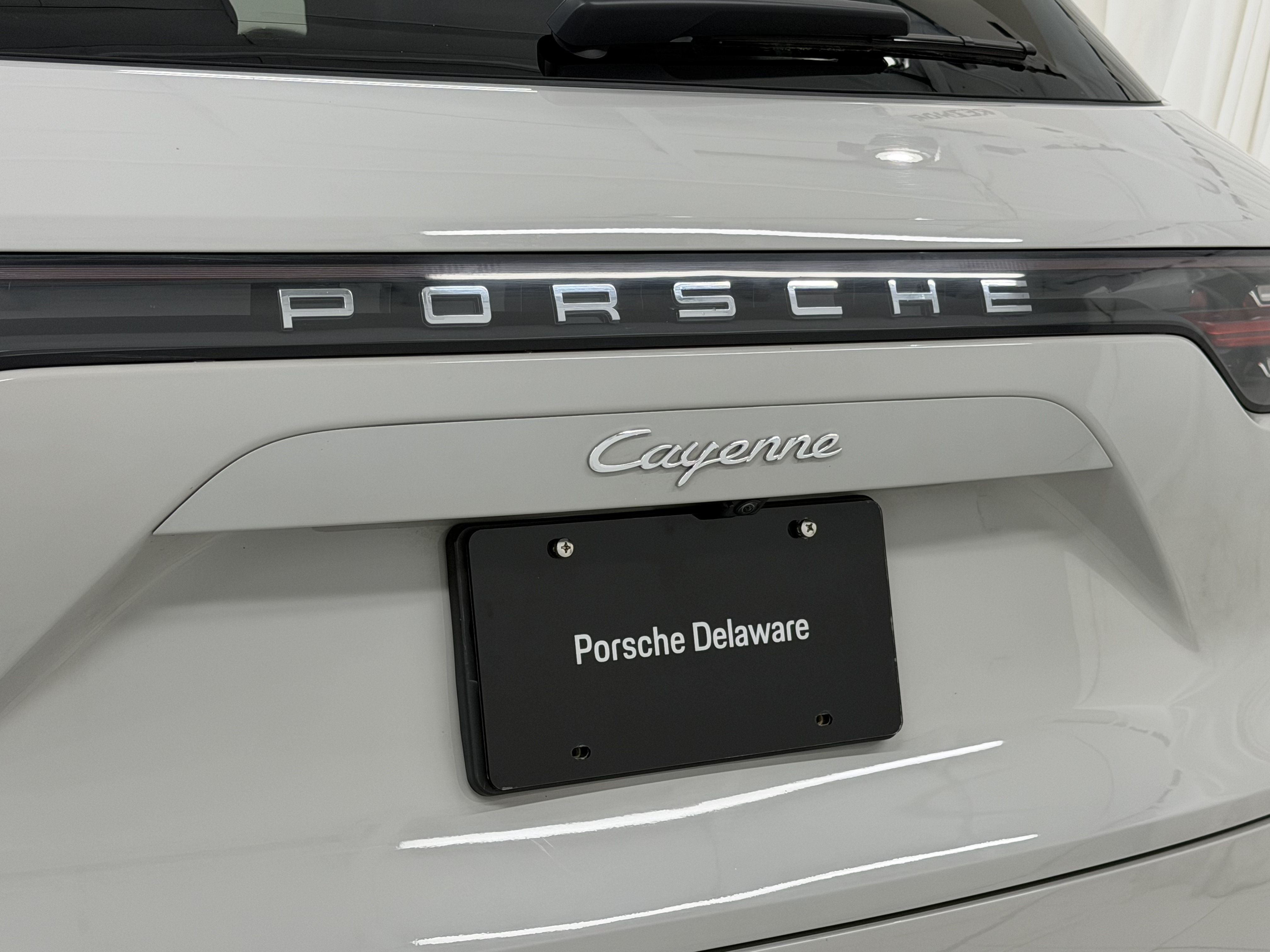 Certified 2023 Porsche Cayenne w/ Premium Package AWD/4WD image 66