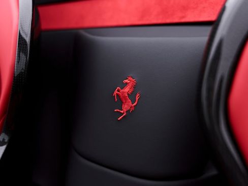 Used 2024 Ferrari SF90 Spider AWD/4WD image 75
