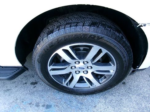 Used 2024 Ford Expedition Max XLT AWD/4WD image 11