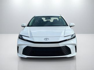 Used 2025 Toyota Camry LE video 2