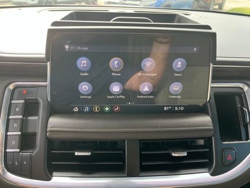 Used 2021 Chevrolet Tahoe Z71 w/ Z71 Off-Road Package AWD/4WD image 25