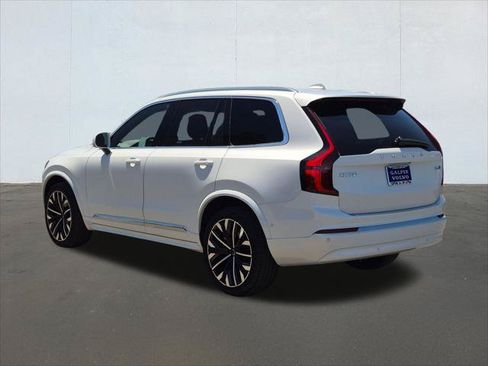Used 2026 Volvo XC90 B6 Plus w/ Protection Package Premier AWD/4WD image 3