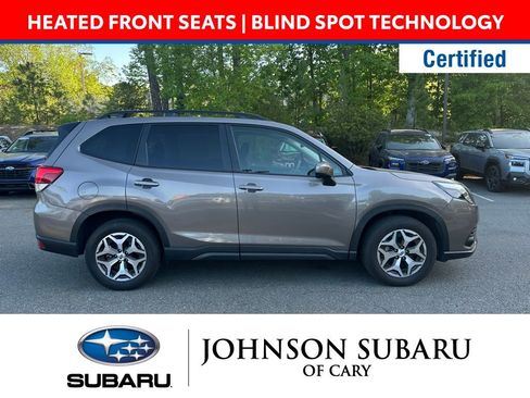Certified 2024 Subaru Forester Premium AWD/4WD image 3