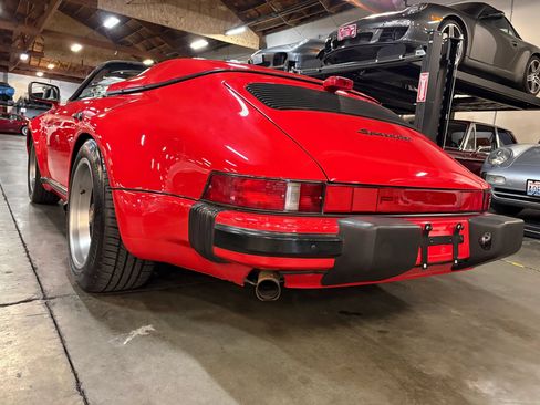 Used 1989 Porsche 911 Carrera RWD image 18