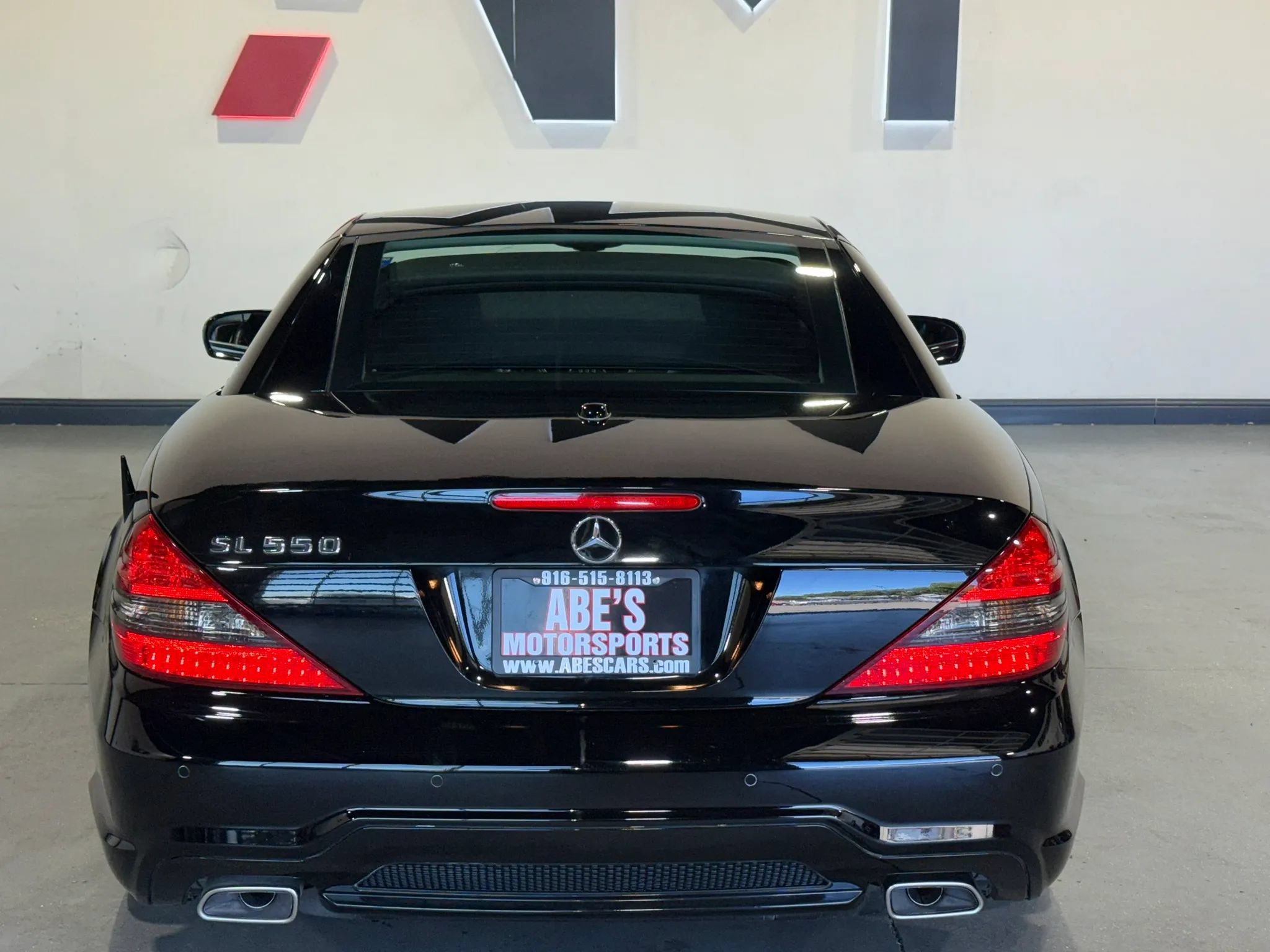 Used 2009 Mercedes-Benz SL 550 image 11
