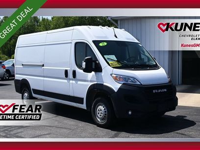 Used 2025 RAM ProMaster 2500 w/ Convenience Group