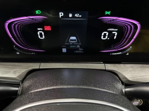 Used 2025 Kia Telluride EX X-Line AWD/4WD image 28