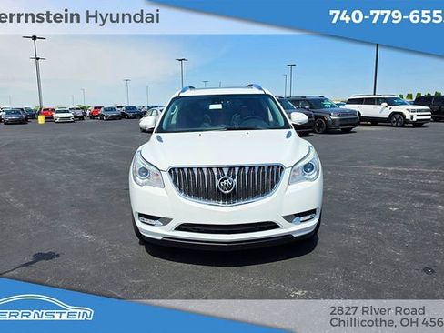 Used 2017 Buick Enclave Premium AWD/4WD image 2