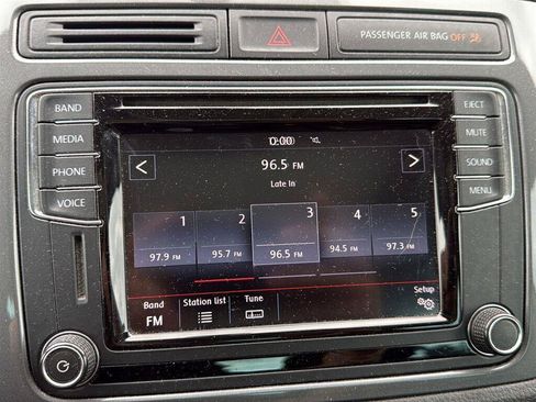 Used 2017 Volkswagen Tiguan Wolfsburg Edition AWD/4WD image 7