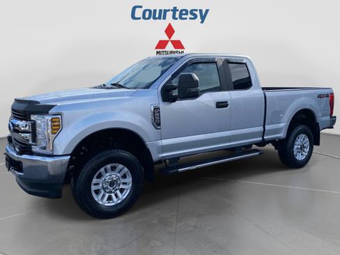 Used 2019 Ford F250 XL w/ STX Appearance Package AWD/4WD image 1
